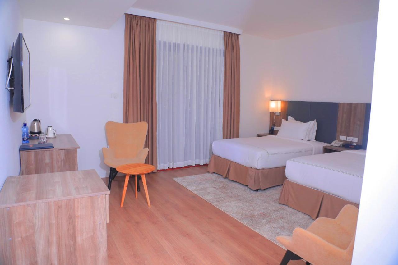 Elmos Hotel Addis Abeba Zewnętrze zdjęcie